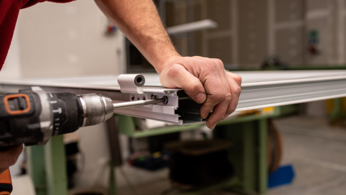 Comment choisir le bon profilé PVC pour vos fenêtres ?