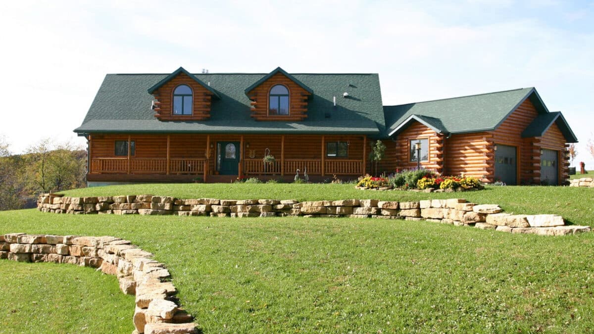 Construction de maison : les avantages d'opter pour un chalet en bois