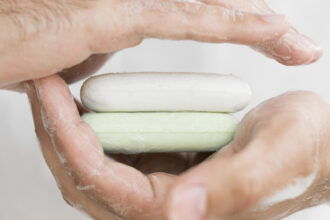 Pourquoi utiliser un savon ph neutre pour les mains ?